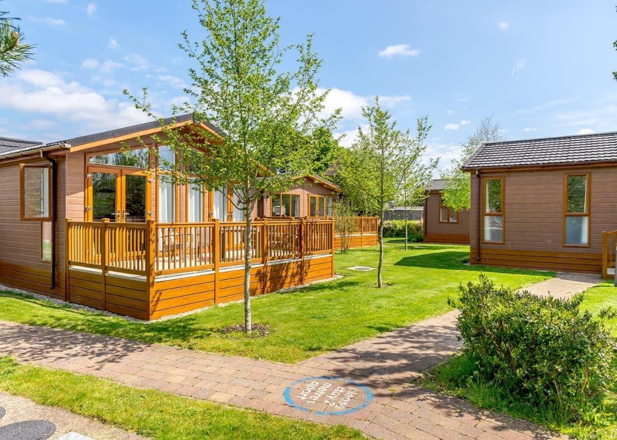 Canterbury Reach Lodge Retreat Petham Экстерьер фото